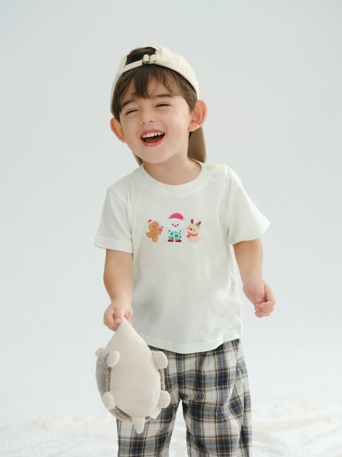 Christmas Embroidery T-shirt