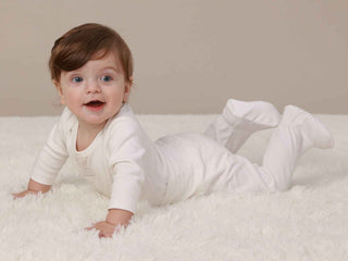 Signature Innocent Newborn Essential Gift Box